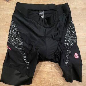 Souke Sports unisex black biking cycling spin padded spandex nylon shorts L